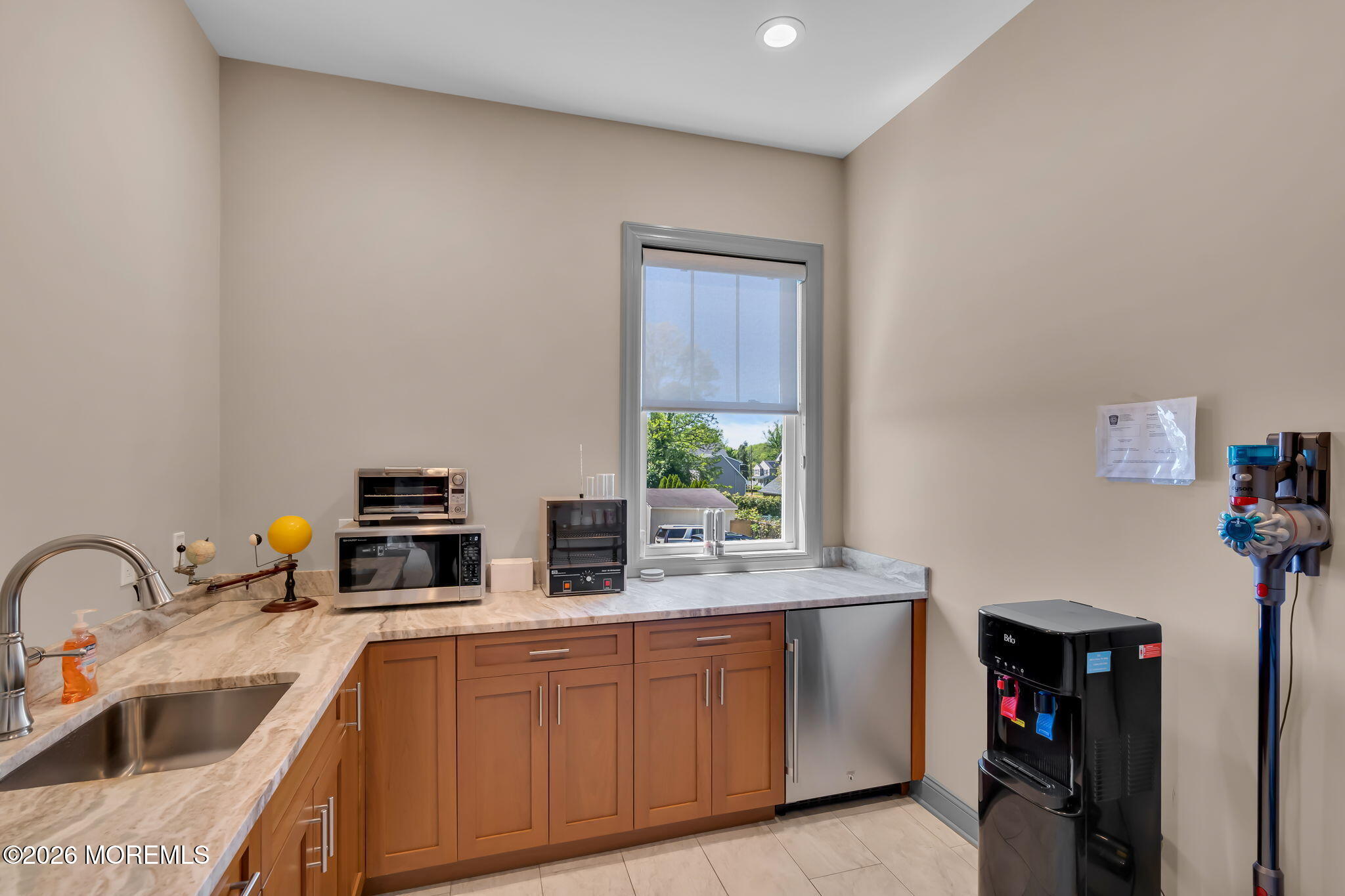 27 Apple Street Tinton Falls NJ 07724