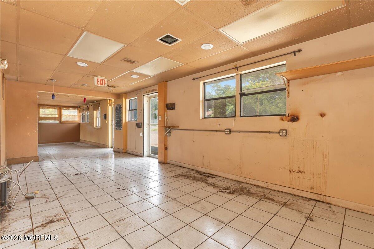 64 Thompson Avenue Leonardo NJ 07737