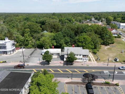 17 E Main Street Tuckerton NJ 08087