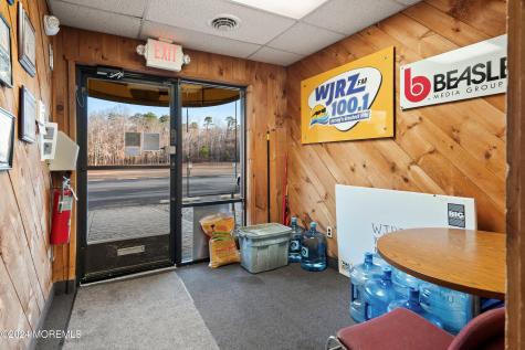 641 Beach Avenue Manahawkin NJ 08050
