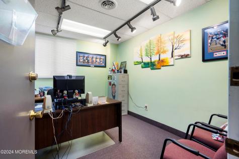 641 Beach Avenue Manahawkin NJ 08050