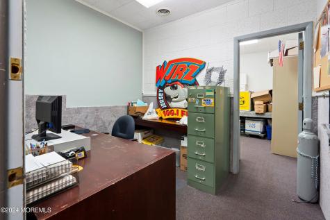 641 Beach Avenue Manahawkin NJ 08050