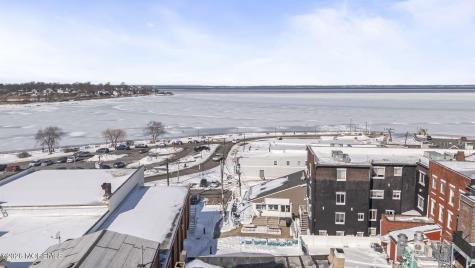 11 W Front Street Keyport NJ 07735