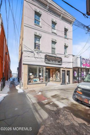 11 W Front Street Keyport NJ 07735