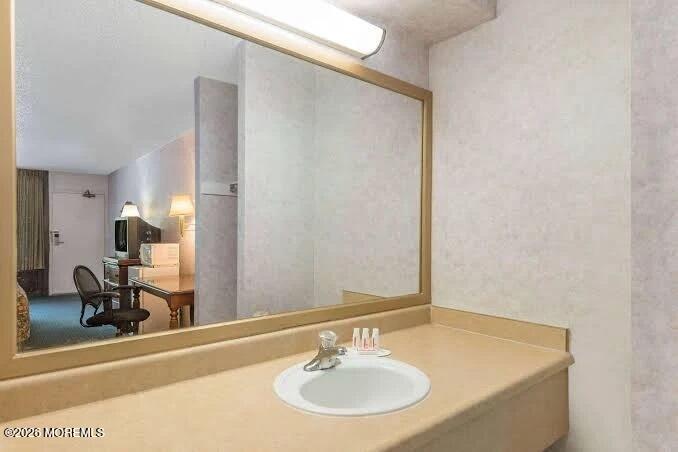224 E White Horse Galloway NJ 08205