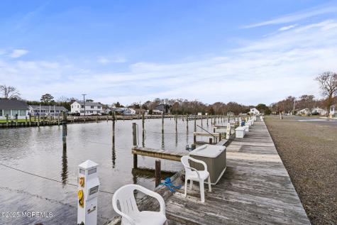 76 Oregon Waretown NJ 08758