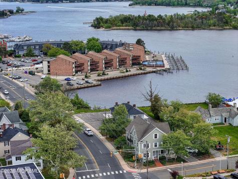 12 Robbins Parkway Toms River NJ 08753