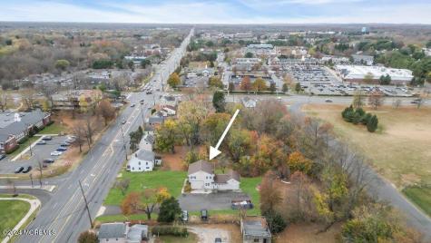 369 W Main Street Freehold NJ 07728