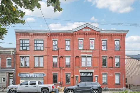 1027 S Clinton Avenue Trenton NJ 08611