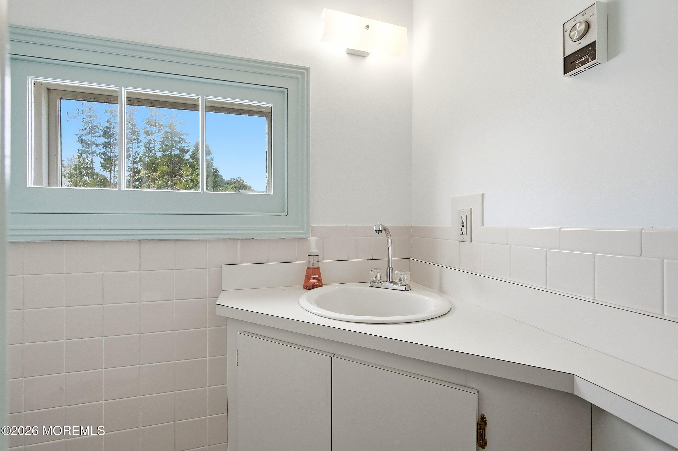 78 Court Street Freehold NJ 07728