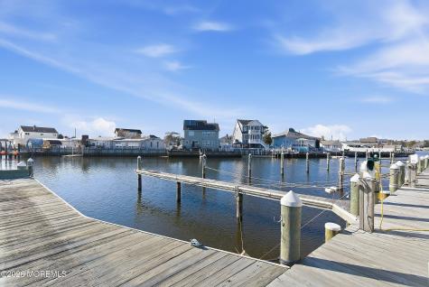 100 Harbor Inn Road Bayville NJ 08721