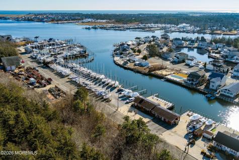 100 Harbor Inn Road Bayville NJ 08721