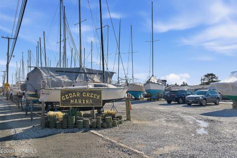 100 Harbor Inn Road Bayville NJ 08721