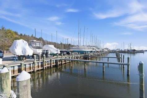 100 Harbor Inn Road Bayville NJ 08721