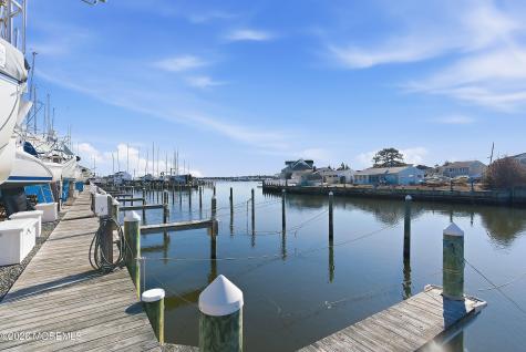 100 Harbor Inn Road Bayville NJ 08721