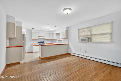 202 Woodland Drive Lincroft NJ 07738
