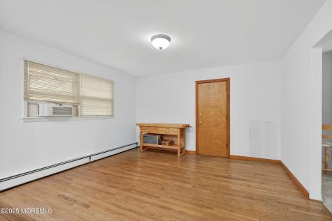 202 Woodland Drive Lincroft NJ 07738
