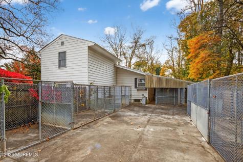 202 Woodland Drive Lincroft NJ 07738