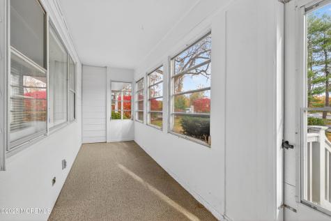 202 Woodland Drive Lincroft NJ 07738