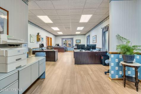 804 The Plaza Sea Girt NJ 08750