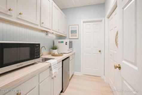 804 The Plaza Sea Girt NJ 08750
