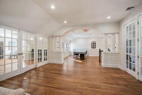 113 Tindall Road Middletown NJ 07748