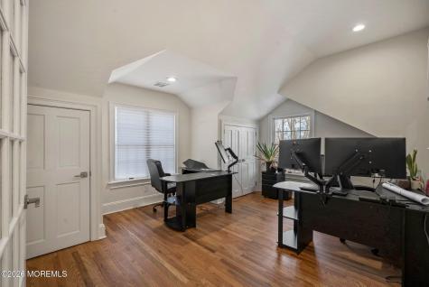 113 Tindall Road Middletown NJ 07748