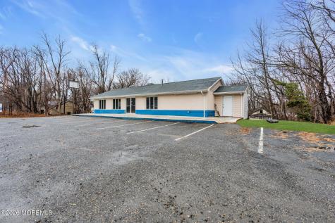 320 State Route 33 Manalapan NJ 07726