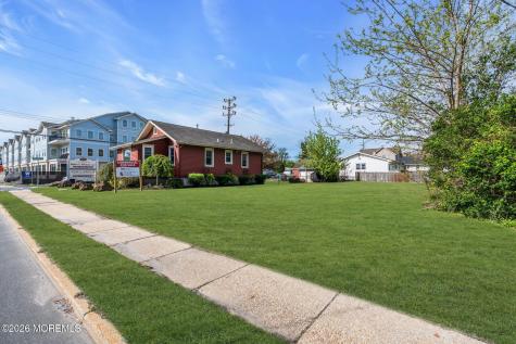601/603 Route 35 Neptune Township NJ 07753