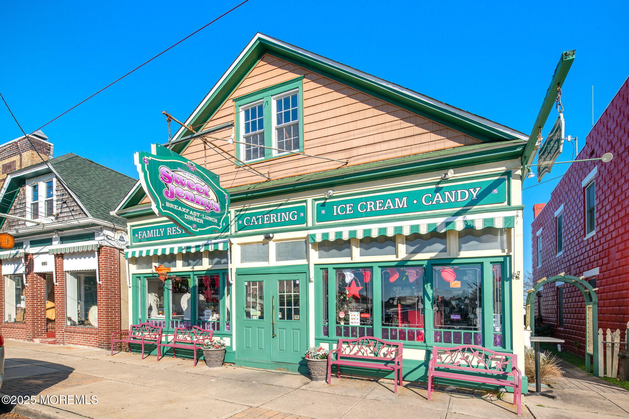 688 E Bay Avenue Barnegat NJ 08005