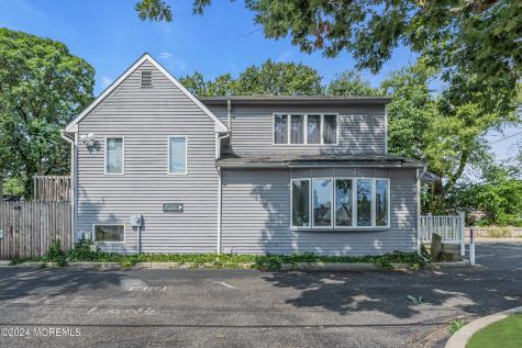 2 Garfield Avenue Toms River NJ 08753
