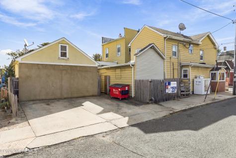 223-225 W Front Street Keyport NJ 07735