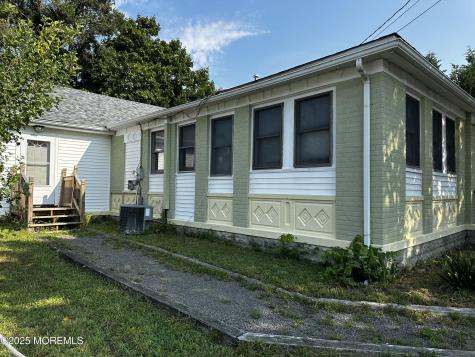 387 Main Street West Creek NJ 08092