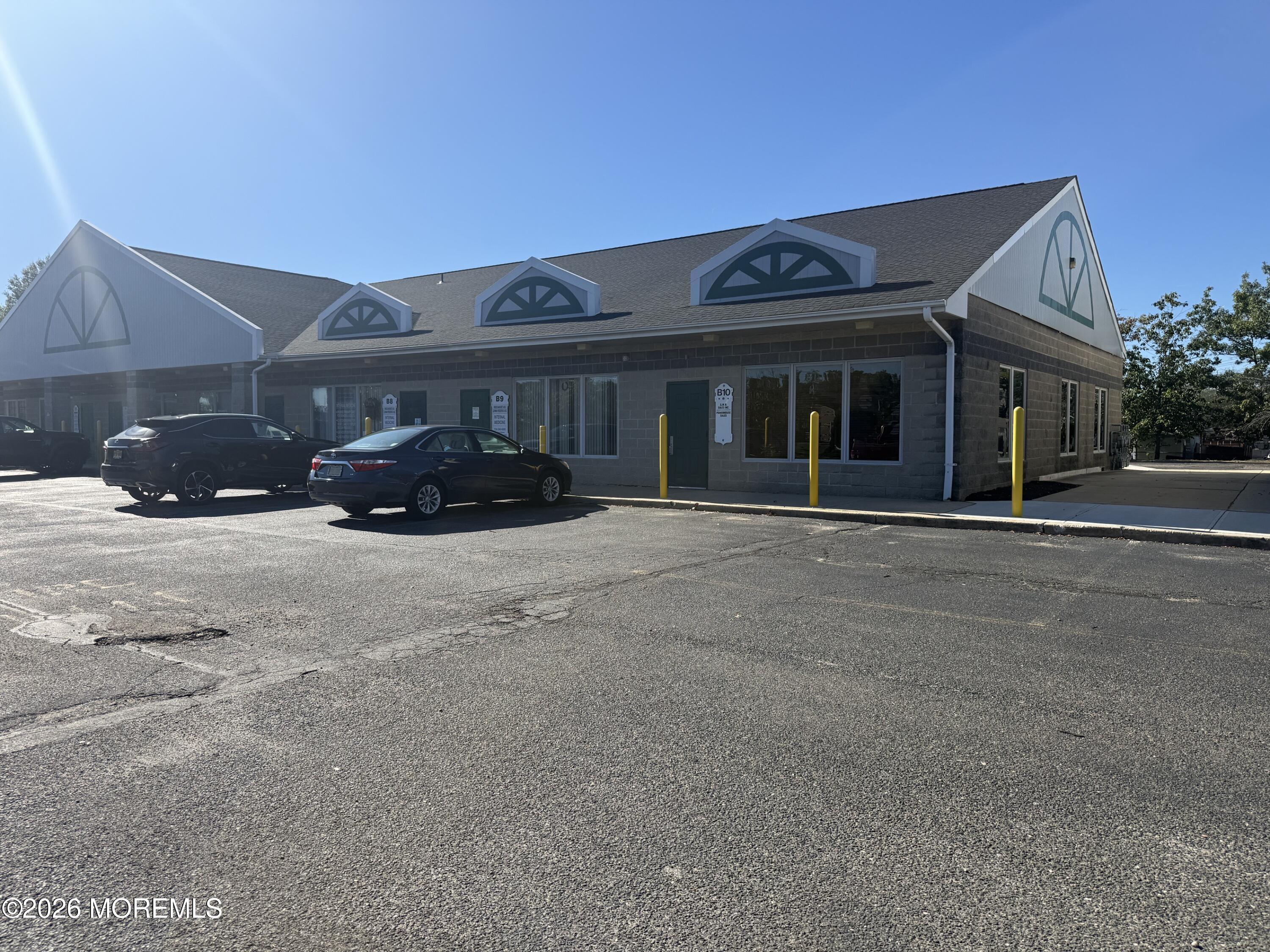 25 Mule Road Toms River NJ 08755