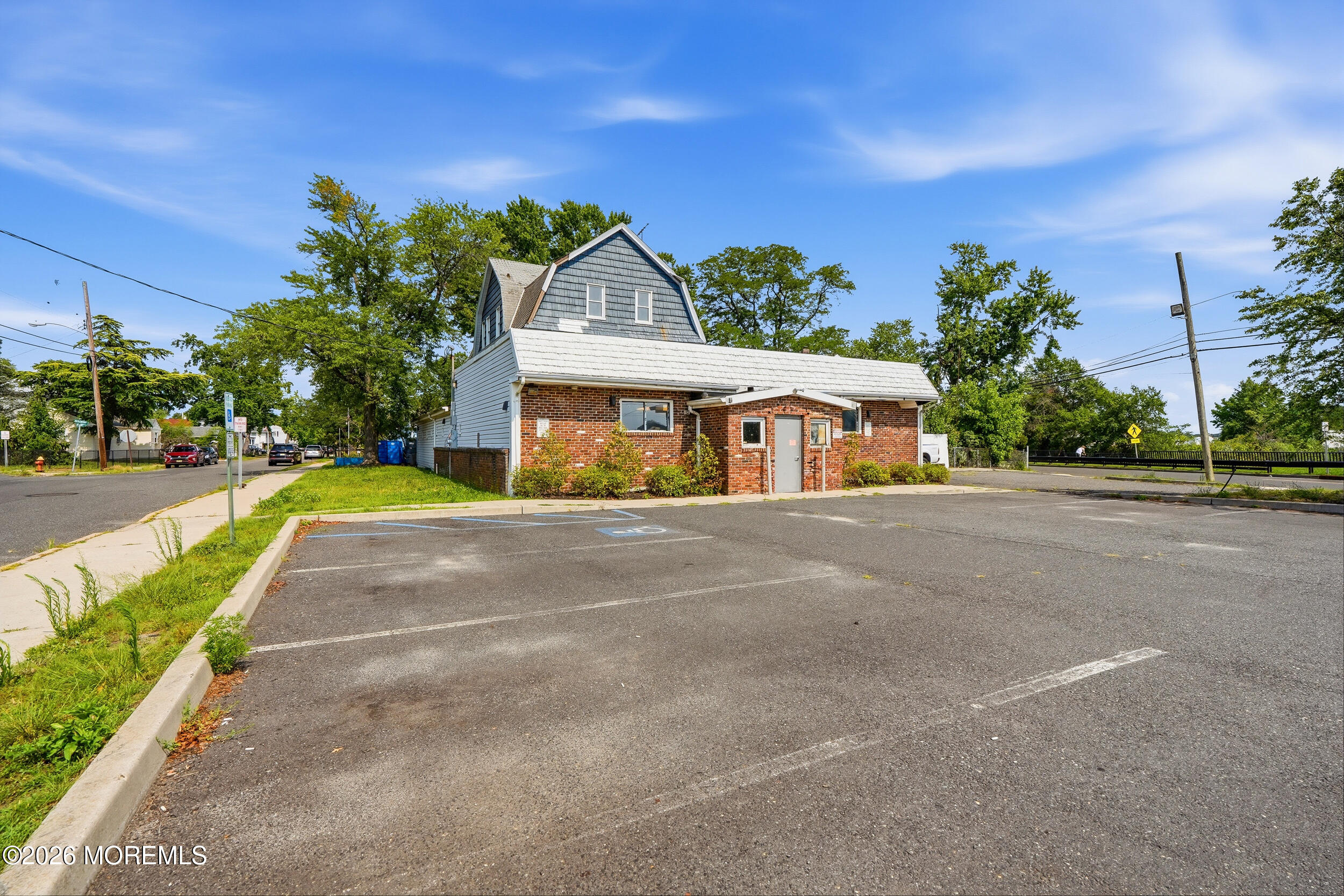 68 Maplewood Avenue Keansburg NJ 07734