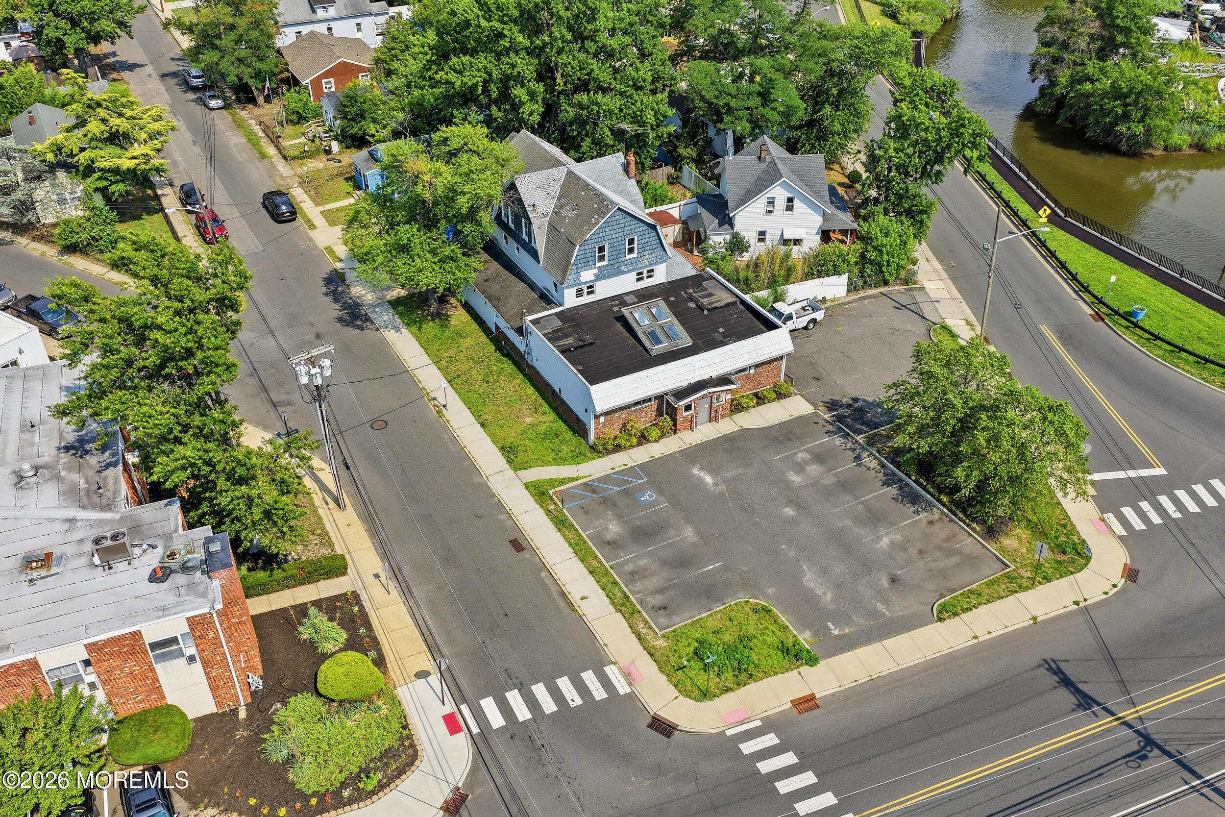 68 Maplewood Avenue Keansburg NJ 07734