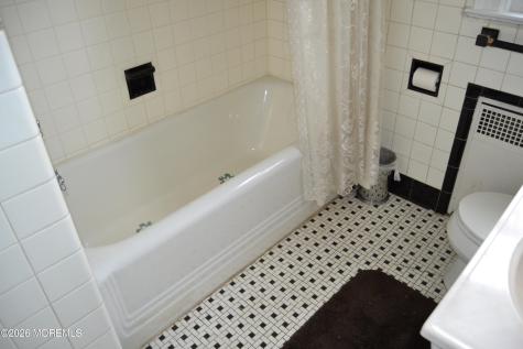 80 Court Street Freehold NJ 07728