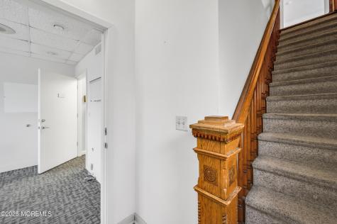 46 E Somerset Street Raritan NJ 08869
