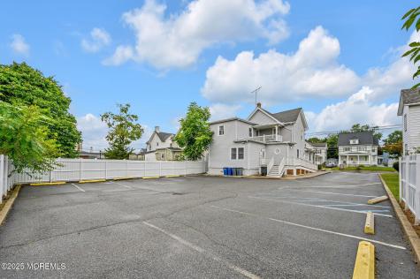 46 E Somerset Street Raritan NJ 08869