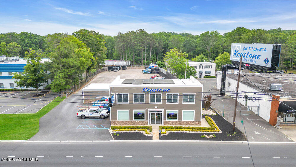 1029 Us 9 Howell NJ 07731