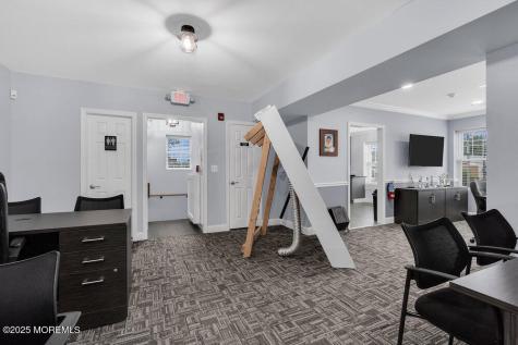 1029 Us 9 Howell NJ 07731