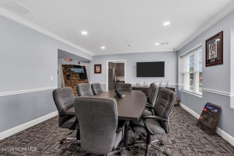 1029 Us 9 Howell NJ 07731