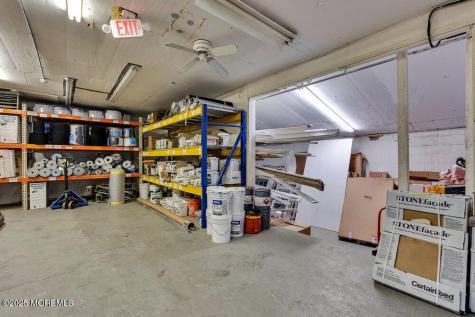1029 Us 9 Howell NJ 07731