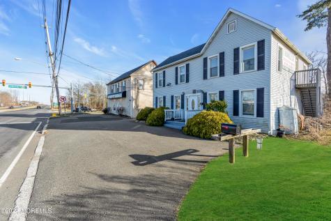 451-453 State Route 33 Millstone NJ 08535