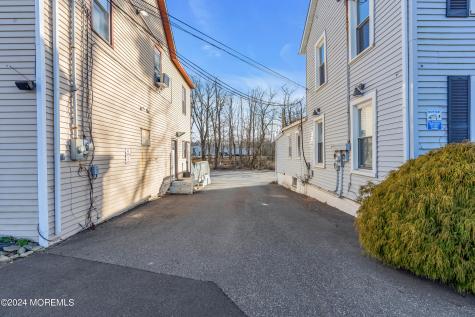 451-453 State Route 33 Millstone NJ 08535