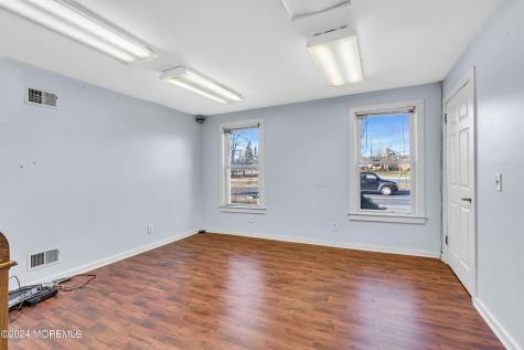 451-453 State Route 33 Millstone NJ 08535