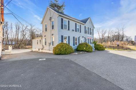 451-453 State Route 33 Millstone NJ 08535