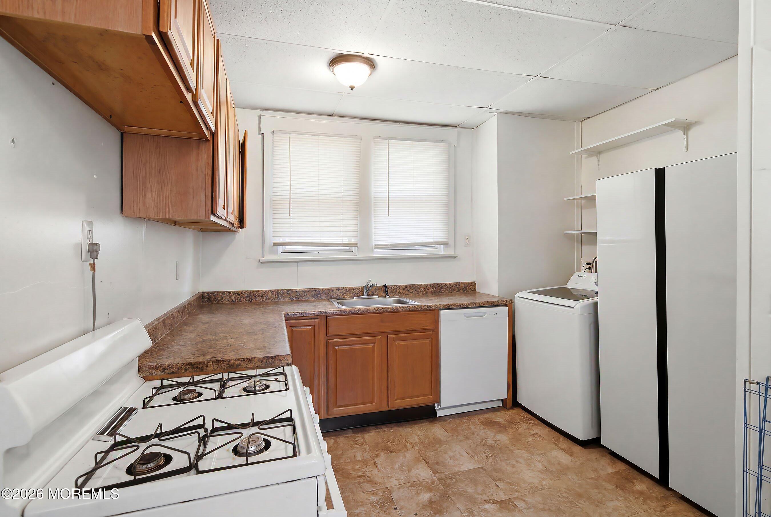 275 Laurence Parkway South Amboy NJ 08879