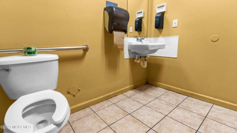 393 Davidsons Mill Road Monroe NJ 08831