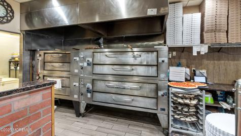 393 Davidsons Mill Road Monroe NJ 08831